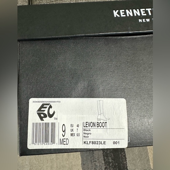 Kenneth Cole Black Levon Leather and Rib Knit Knee High Boot. Size 9 - Picture 7 of 7